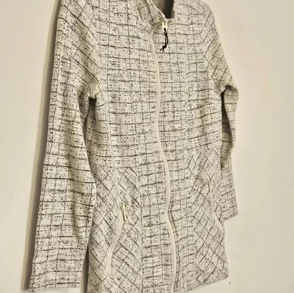 Soft Surroundings Full Zip Euc With Split Back Hem - image 3